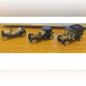 Antique Style : HIGH SPEED "Diecast & Plastic" 3 Car Set